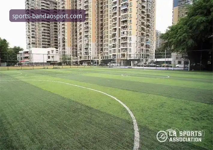 资深技术评测员实测：半岛体育靠谱吗哪个好？2025新版平台使用心得